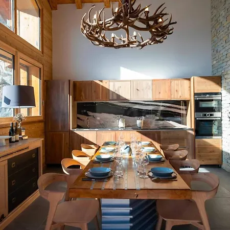Solski, Luxe, Jacuzzi, Piscine, Sauna, Cinema Avec Majordome *