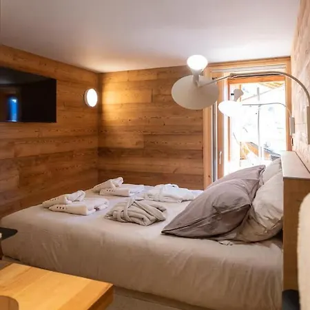Domek alpejski Solski, Luxe, Jacuzzi, Piscine, Sauna, Cinema Avec Majordome