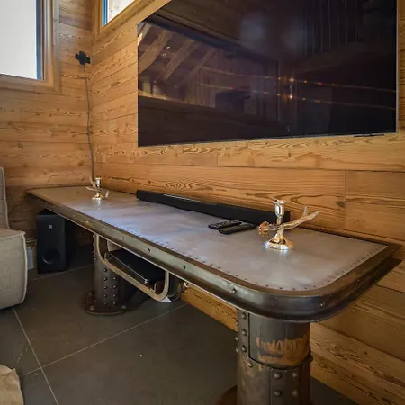 Solski, Luxe, Jacuzzi, Piscine, Sauna, Cinema Avec Majordome