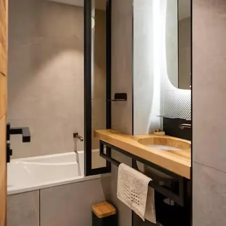 Solski, Luxe, Jacuzzi, Piscine, Sauna, Cinema Avec Majordome Chalet *
